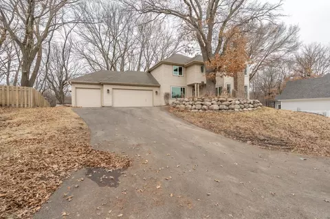 Exterior - 4809 Four Seasons Dr, Eagan, MN 55122 photo 2 of 7