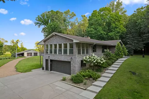 10366 Fenner Ave SE, Delano, MN 55328