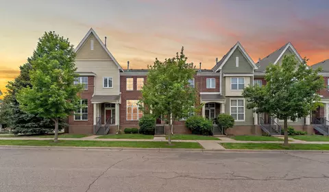 8139 Oakview Ln N, Maple Grove, MN 55369