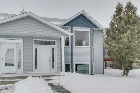 4743 Harvest Dr S, Fargo, ND 58104