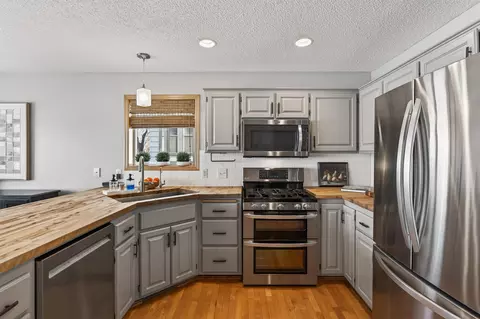Kitchen - 4648 S Lake Sarah Dr, Maple Plain, MN 55359 photo 3 of 7