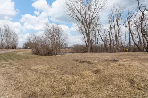 Exterior - 101 Shoreview Dr, Elysian, MN 56028 photo 11 of 12