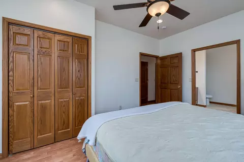 Bedroom - 101 Shoreview Dr, Elysian, MN 56028 photo 2 of 4