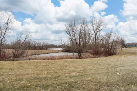 Exterior - 101 Shoreview Dr, Elysian, MN 56028 photo 12 of 12