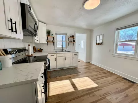 104 4th St NE, Barnesville, MN 56514 photo 5
