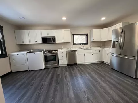 Kitchen - 203 Trott Ave SE, Willmar, MN 56201 photo 8 of 10