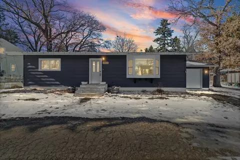 4171 Summit Ln, White Bear Township, MN 55110