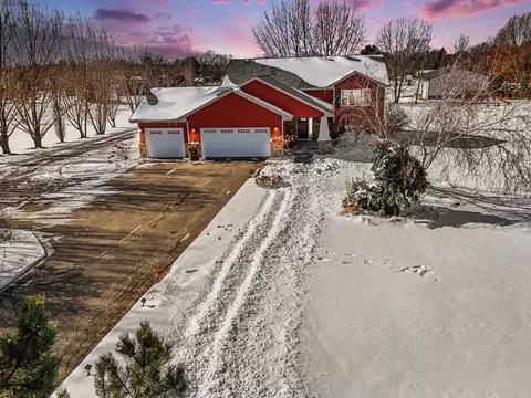 17330 Killarney Ave, Prior Lake, MN 55372
