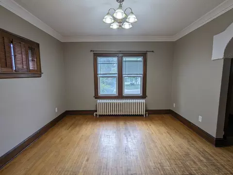 Living - 215 W Arrowhead Rd, Duluth, MN 55803 photo 1 of 5