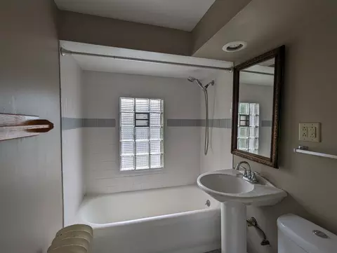Bath - 215 W Arrowhead Rd, Duluth, MN 55803 photo 1 of 2
