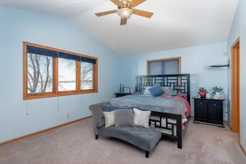 Bedroom - 125 Willow Point Dr, Elysian, MN 56028 photo 1 of 4