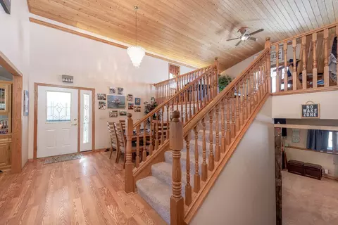 Entry Way - 125 Willow Point Dr, Elysian, MN 56028 photo 1 of 2
