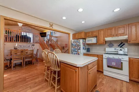 Kitchen - 125 Willow Point Dr, Elysian, MN 56028 photo 3 of 3