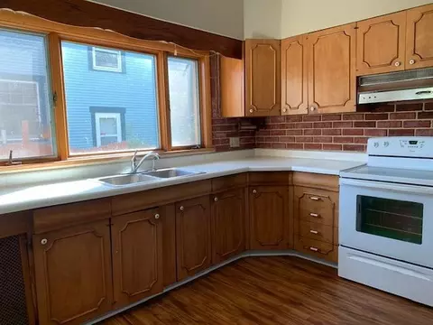 Kitchen - 2123 E 4th St, Duluth, MN 55812 photo 4 of 4