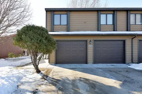 2418 24th Ave S, Fargo, ND 58103