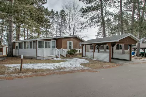 2150 Red Pine Dr, Cambridge, MN 55008