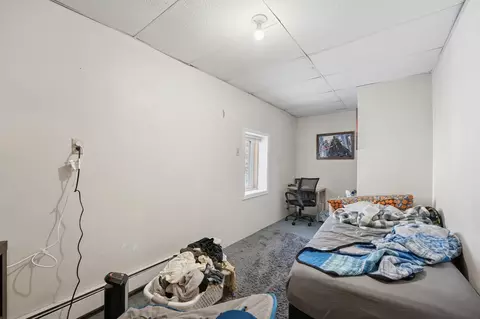 Bedroom - 1316 E 2nd St, Duluth, MN 55805 photo 1 of 7