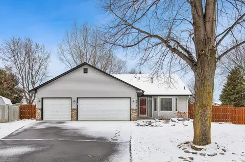 9218 Jeffery S, Cottage Grove, MN 55016