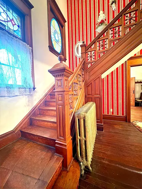 Entry Way - 1122 Pine St, Dawson, MN 56232 photo 13 of 20