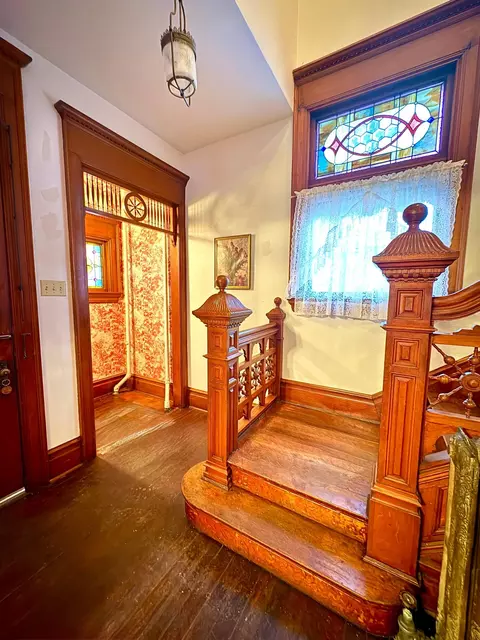 Entry Way - 1122 Pine St, Dawson, MN 56232 photo 12 of 20