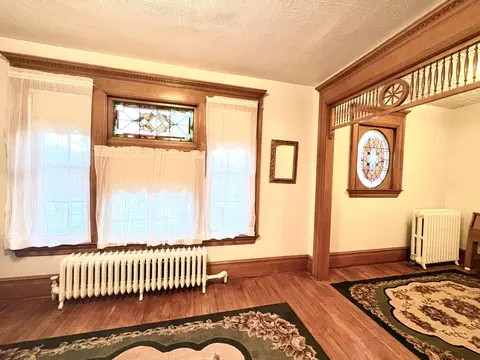 Living - 1122 Pine St, Dawson, MN 56232 photo 4 of 7