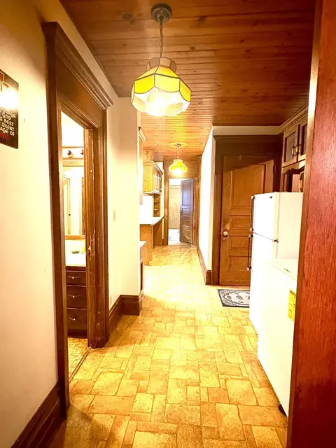 Entry Way - 1122 Pine St, Dawson, MN 56232 photo 19 of 20