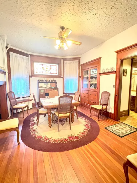 Dining - 1122 Pine St, Dawson, MN 56232 photo 5 of 5