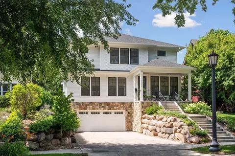 1774 Girard Ave S, Minneapolis, MN 55403