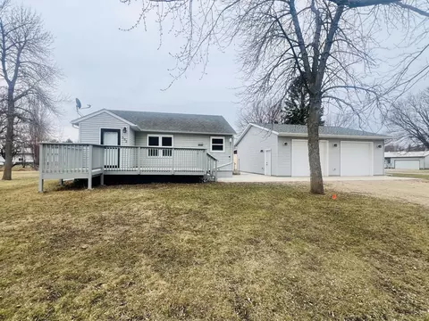 502 5th St E, Herman, MN 56248