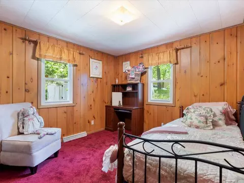 Bedroom - 4697 Barnum Rd NW, Hackensack, MN 56452 photo 6 of 6