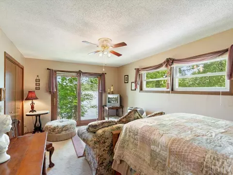 Bedroom - 4697 Barnum Rd NW, Hackensack, MN 56452 photo 1 of 6