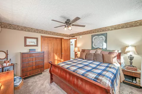 Bedroom - 600 Plum Ave, Windom, MN 56101 photo 2 of 5