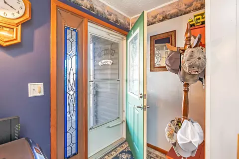 Entry Way - 600 Plum Ave, Windom, MN 56101 photo 1 of 2