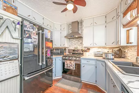 Kitchen - 600 Plum Ave, Windom, MN 56101 photo 3 of 4