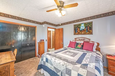 Bedroom - 600 Plum Ave, Windom, MN 56101 photo 4 of 5