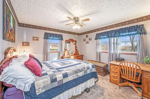Bedroom - 600 Plum Ave, Windom, MN 56101 photo 3 of 5