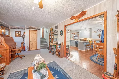 Entry Way - 600 Plum Ave, Windom, MN 56101 photo 2 of 2