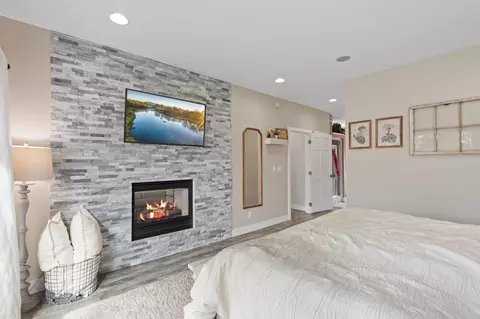 Bedroom - 13849 Leaf River Rd, Wadena, MN 56482 photo 2 of 6
