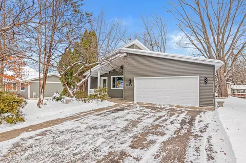 1939 Long Lake Rd, New Brighton, MN 55112