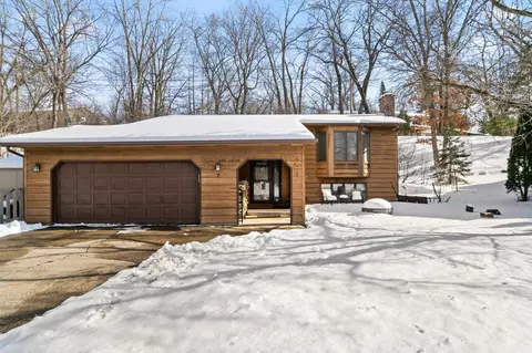 10430 173rd Ct W, Lakeville, MN 55044