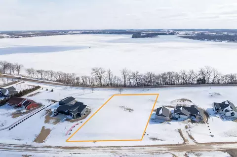 23473 Cardinal Dr, Cleveland, MN 56017