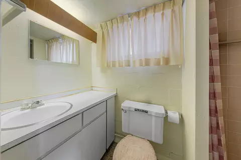 Bath - 730 9th St NW, Faribault, MN 55021 photo 2 of 2