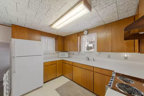 Kitchen - 730 9th St NW, Faribault, MN 55021 photo 2 of 5