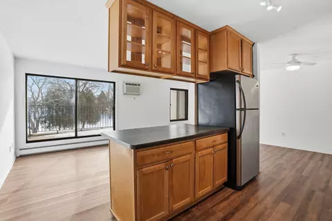 4130 Rahn Rd #206, Eagan, MN 55122