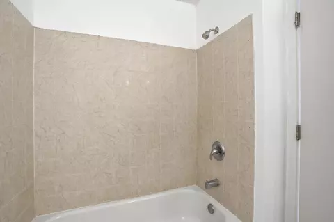 Bath - 4130 Rahn Rd #206, Eagan, MN 55122 photo 2 of 2