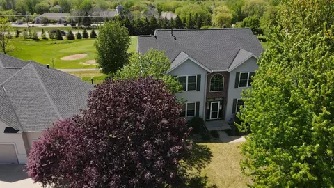 2888 Eagle Valley Dr, Woodbury, MN 55129