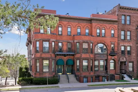 162 College Ave W #5, Saint Paul, MN 55102