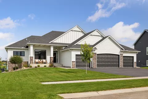 8230 198th St W, Lakeville, MN 55044