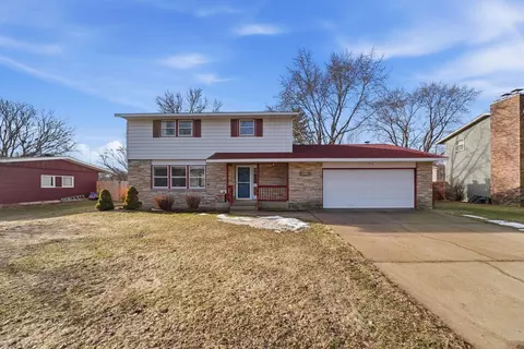 1208 13th St N, Saint Cloud, MN 56303
