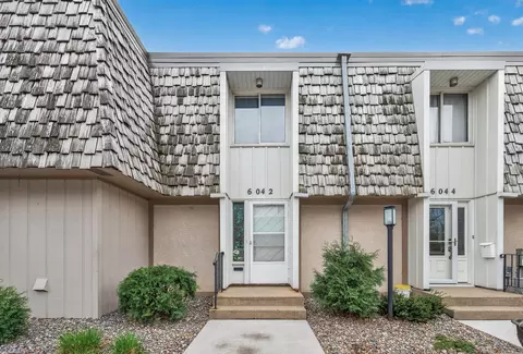 6042 Golden Valley Rd, Golden Valley, MN 55422